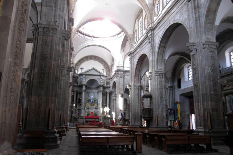Interior view of Templo de la Compania de Jesus, Guanajuato, Mexico