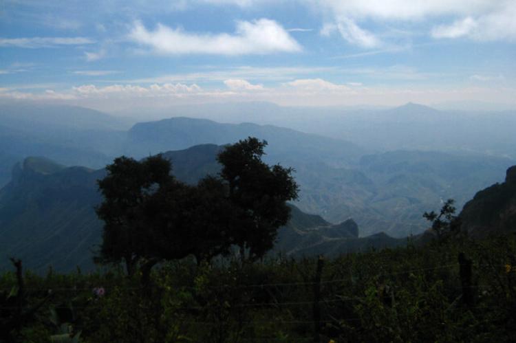 Panoramic view of the Sierra Gorda de Querétaro, from the Cuatro Palos viewpoint (Mexico)