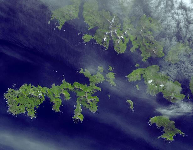 Satellite image of the Wollaston Islands (upper right), the Hermite Islands (center) and Cape Horn (lower right)