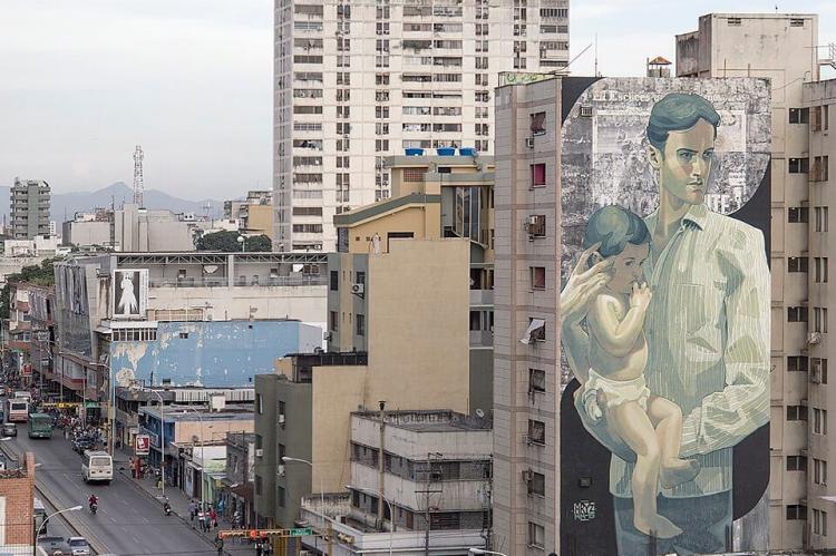 Aryz, street artist mural, Maracay, Venezuela (2015)