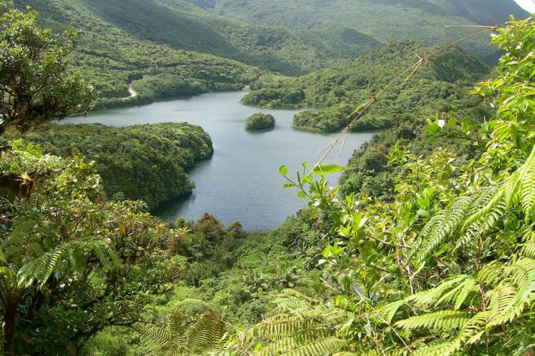 Boeri Lake, Dominica