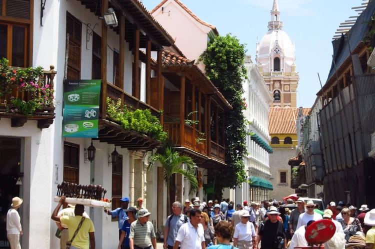 Street view of old city, Cartagena, Colombia