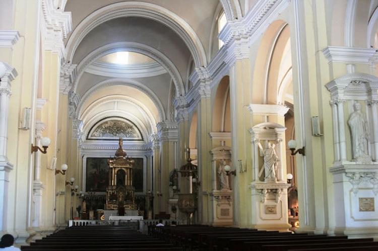 Interior of the Catedral de la Asunción in León, Nicaragua