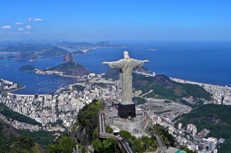 Christ the Redeemer on Corcovado Mountain, Rio de Janeiro, Brazil