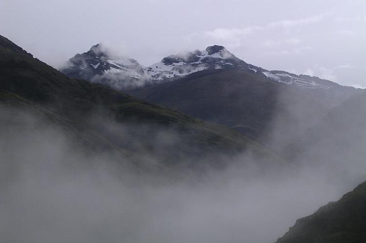 Coñocranra is the highest peak in the Cordillera Negra, Peru