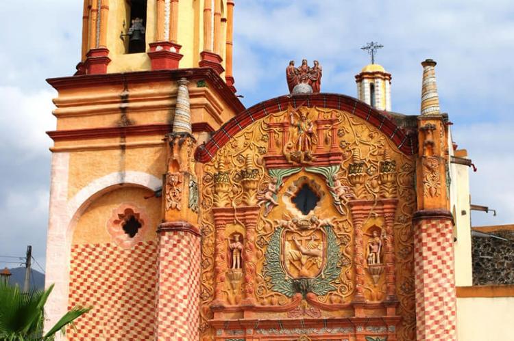 Facade of the mission church at Concá, Arroyo Seco, Querétaro (Mexico)