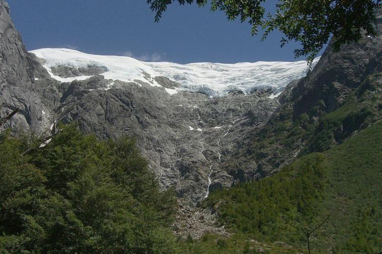 Glacier in Parque Nacional Queulat, Chile