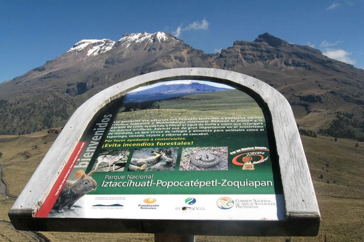 Iztaccihuatl and Izta-Popo Zoquiapan National Park signpost