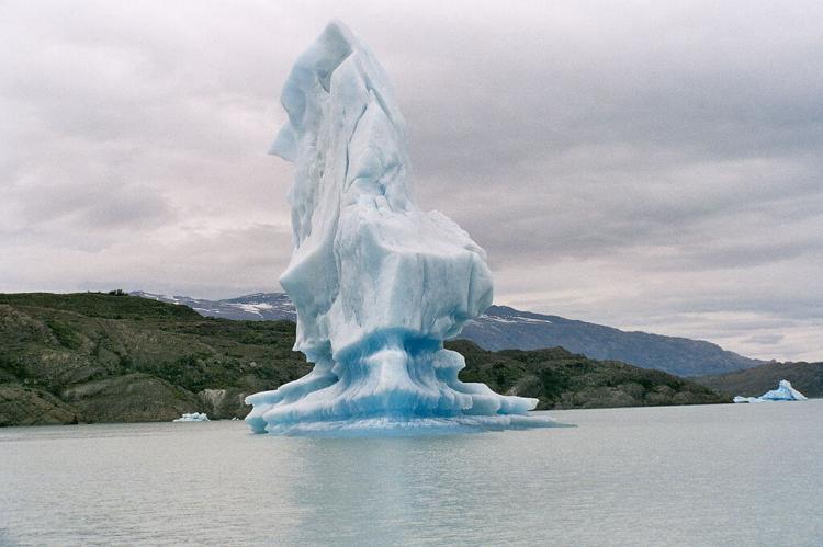 Glacial ice chunk on Lago Argentino