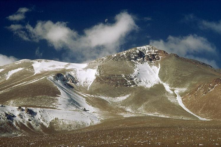 View of Cerro Llullaillaco from southwest at 5200m