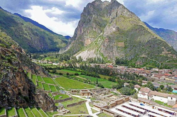 Panorama of town of Ollantaytambo, Peru