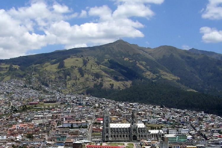 Mount Pichincha (Ecuador) from the Itchimbía hill and the city of Quito in the valley, Peru