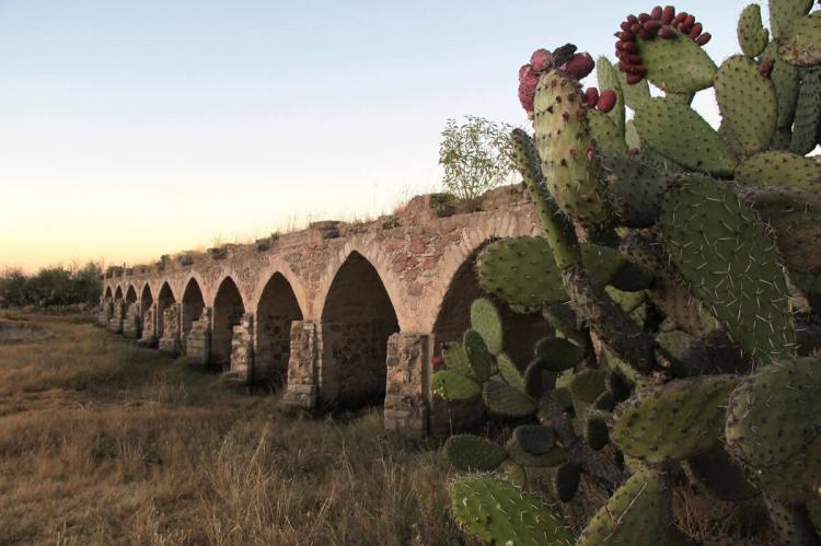 XVII century bridge, part of the Camino Real near Presidio de Ojuelos, Mexico