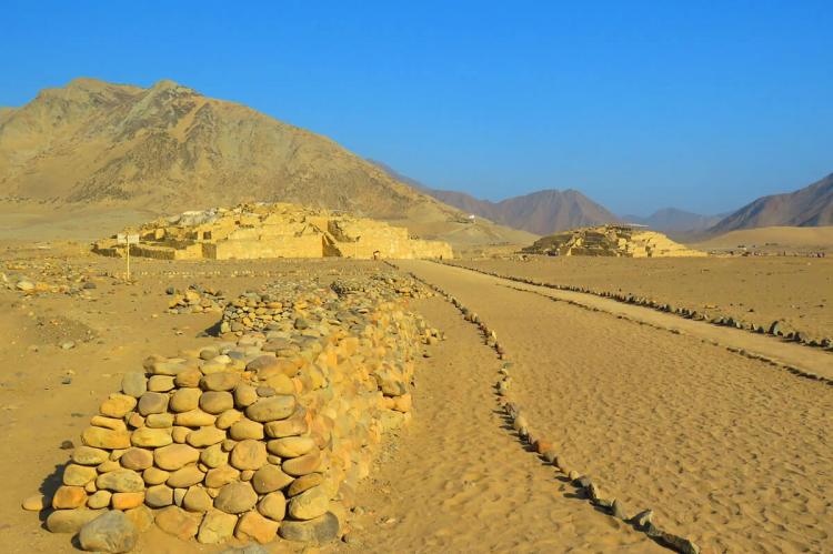Archaelogical settlement remains at Caral-Supe, Peru