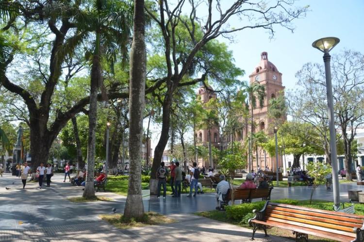 La Plaza 24 de Septiembre 4, Santa Cruz de la Sierra, Bolivia