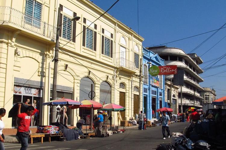 San Salvador street scene