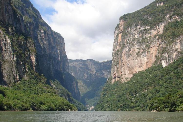 Grijalva River in Sumidero Canyon, Chiapas, Mexico