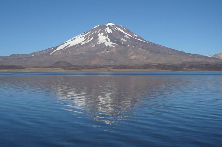 Lake Diamante (Argentina) and Maipo volcano (Chile)