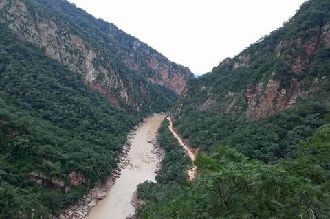 Pilcomayo River passing through the Serrania del Aguarague in Bolivia